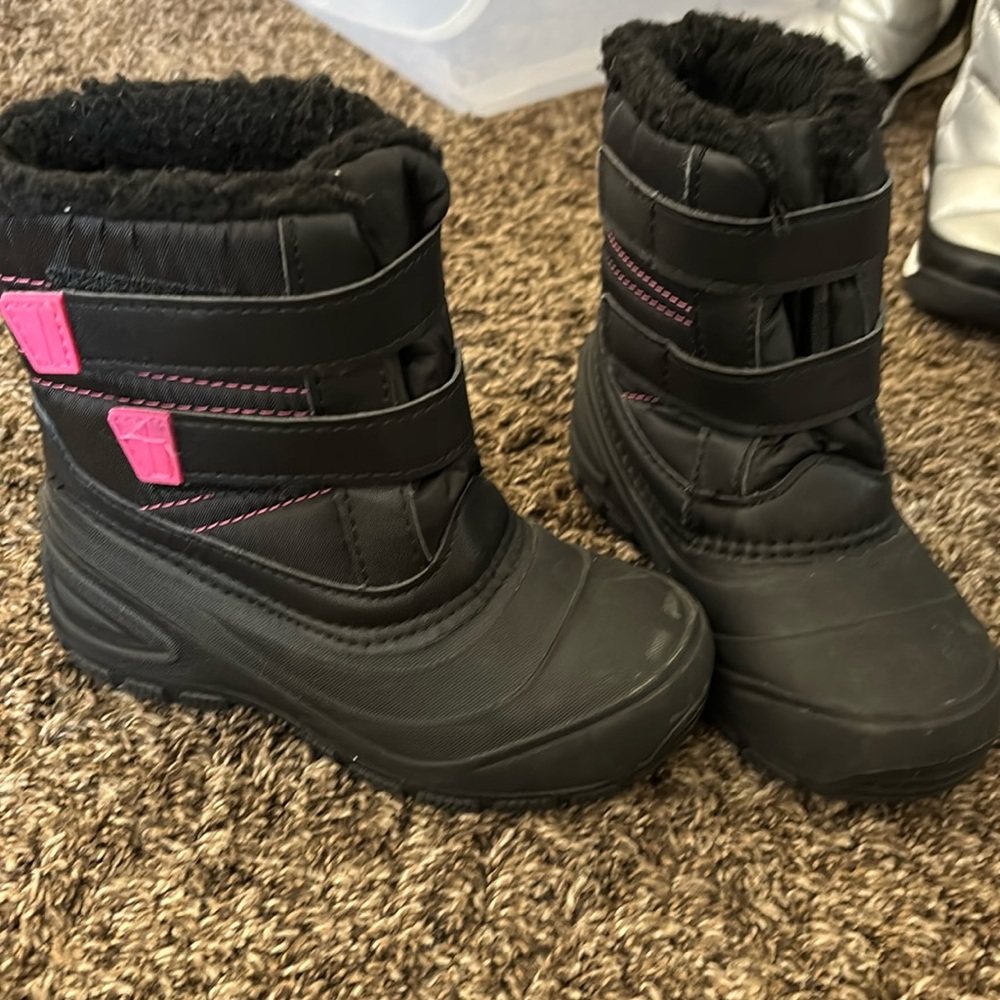 Kids snow boots